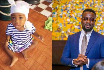 Ghanaian rapper, Sarkodie pays medical bills of a baby detained at Ridge Hospital