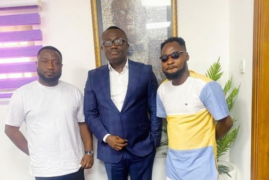 Funny Face apologizes to Bola Ray after he disrespected him
