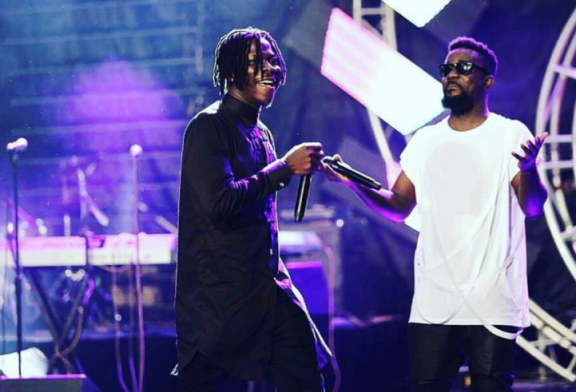Watch Sarkodie and Stonebwoy's friendly encounter ahead of Accra in Paris Concert