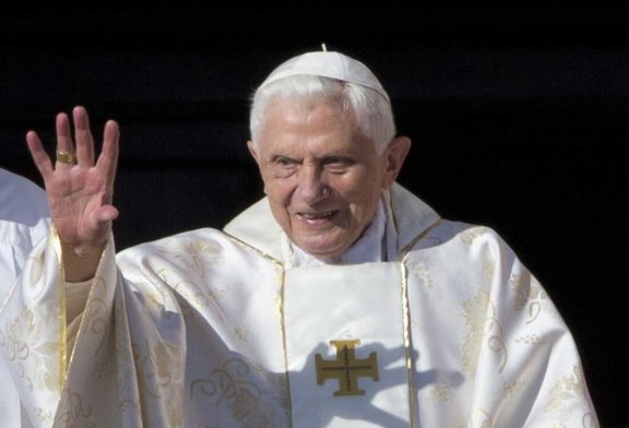 The Vatican announces the death of former Pope Benedict XVI