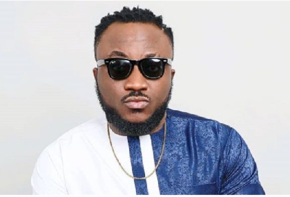Ghanaian comedian, DKB explains why he won't pay for a Twitter blue tick verification