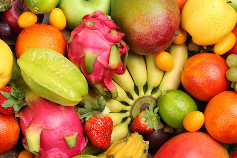 11 Health benefits of eating fruits daily